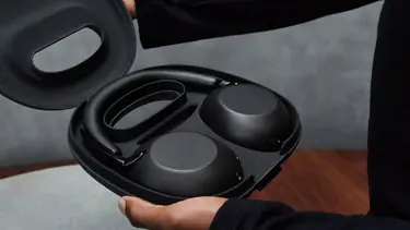 Sony выпустила юбилейные наушники 1000X The ColleXion за $649 — дороже AirPods Max 2 и с меньшей автономностью, чем у XM6