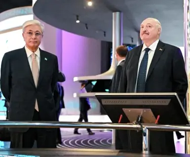 Лукашенко на Евразийском форуме назвал ИИ обычной информатикой