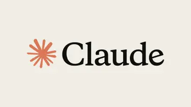 Логотип Claude: оранжевый лучистый знак и надпись Claude черным шрифтом.