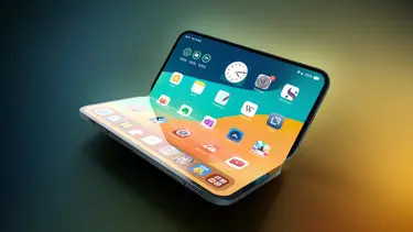 Складной iPhone впечатлил тестировщиков, но разочаровал камерой без телевика