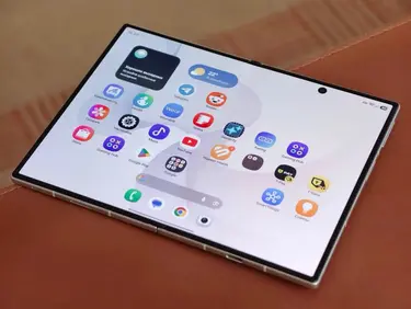 One UI 9.5 станет «стекляннее», как iOS — вот как изменится оболочка Samsung