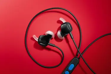 Bose представила проводные наушники с шумоподавлением