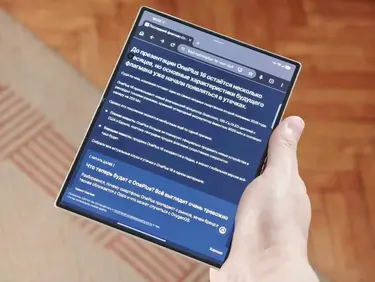 Владельцы Galaxy Z Fold 8 заметили странность: углы экрана прогибаются при нажатии