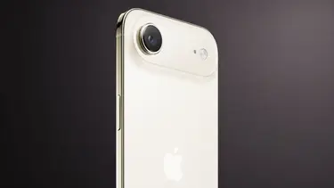 Инсайдер: Apple подготовила завод к выпуску iPhone 20 со стеклянным корпусом