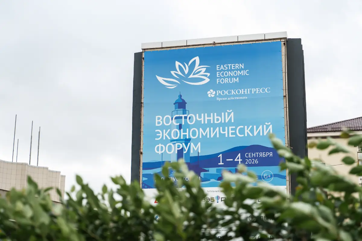 Чем платят, когда платить нечем? Изучаем стратегии рынка труда