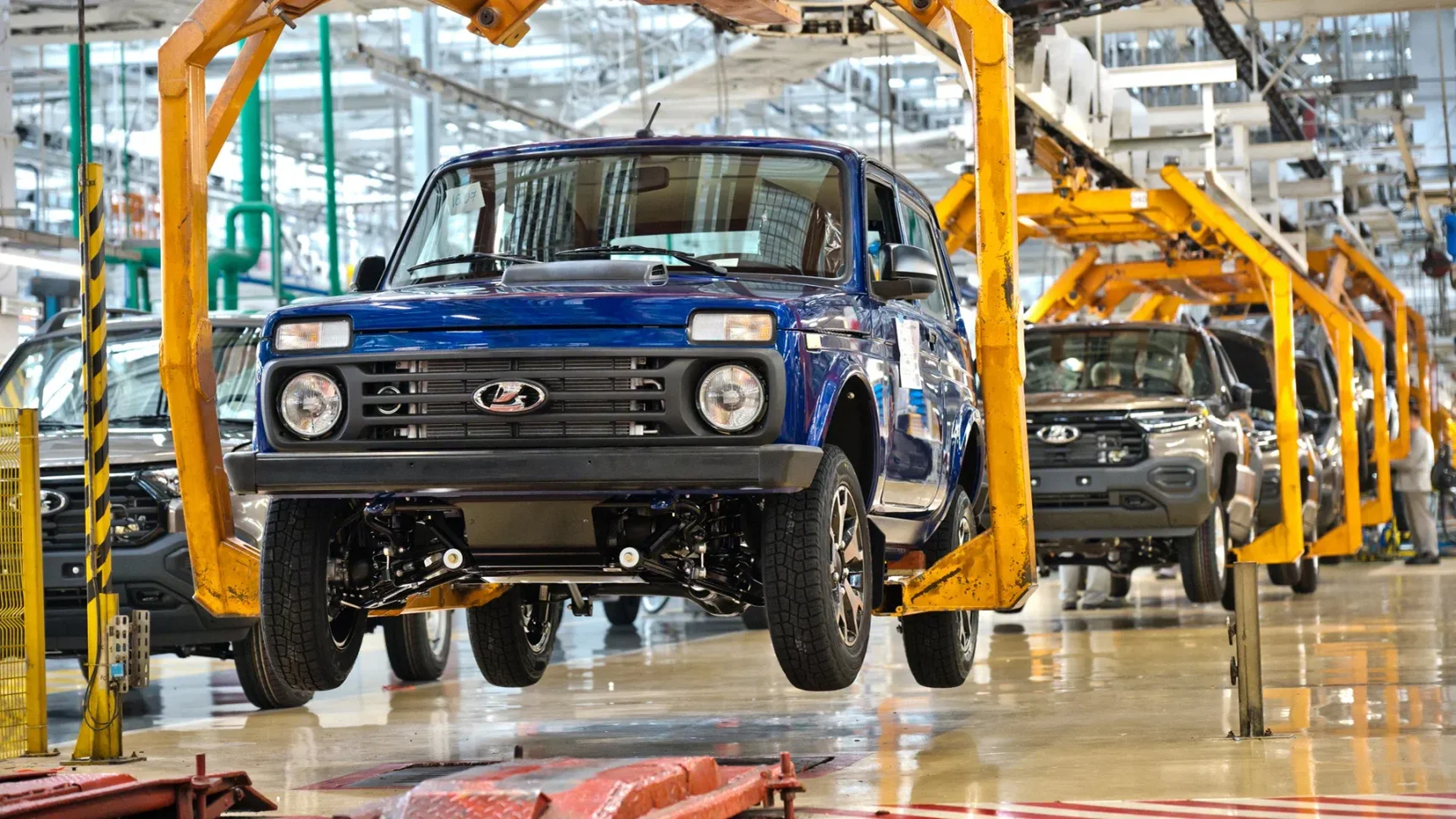 «АвтоВАЗ» начал серийное производство обновлённой Lada Niva Legend