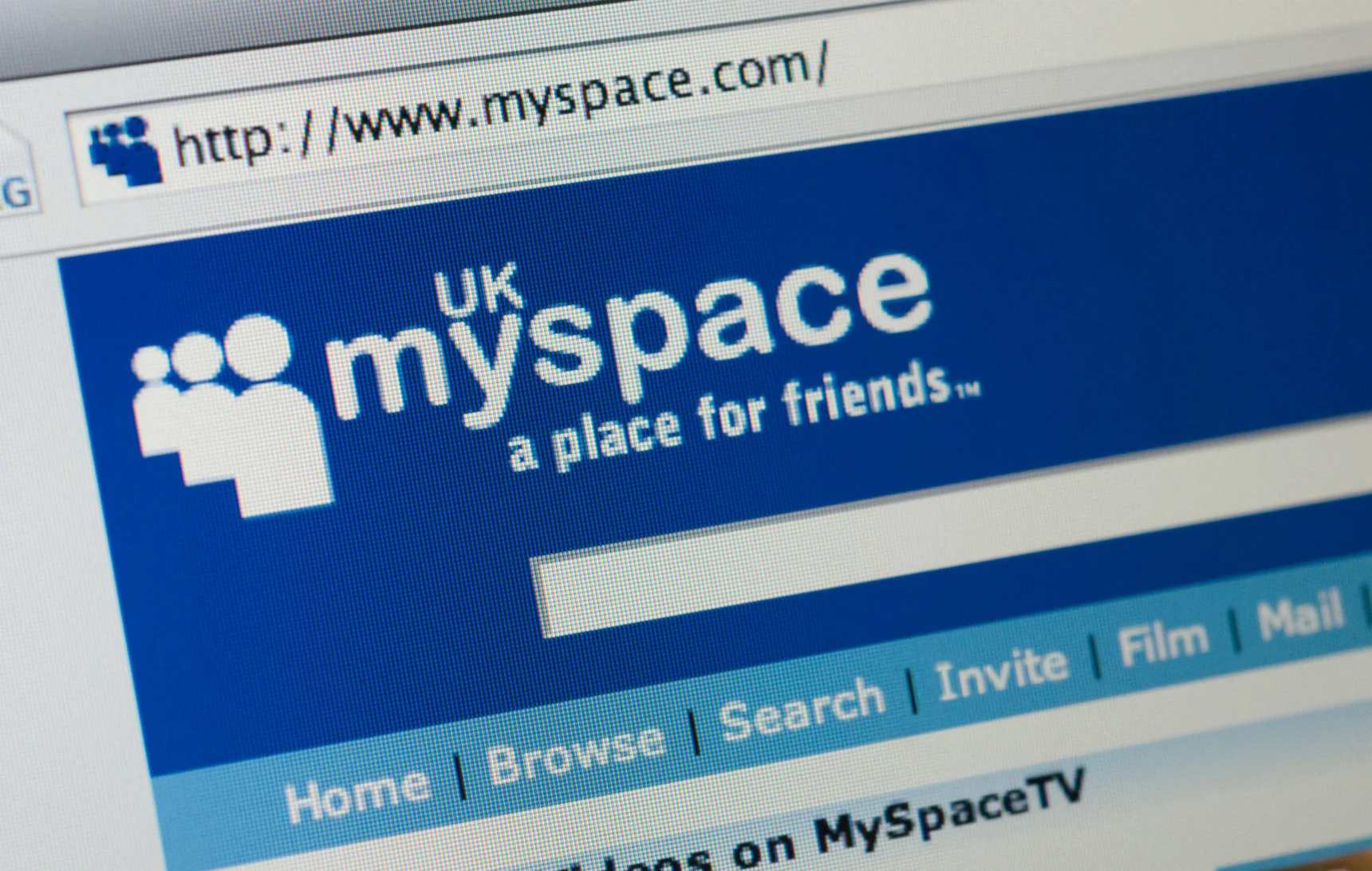 Владельцы MySpace заявили, что планируют перезапустить легендарную соцсеть