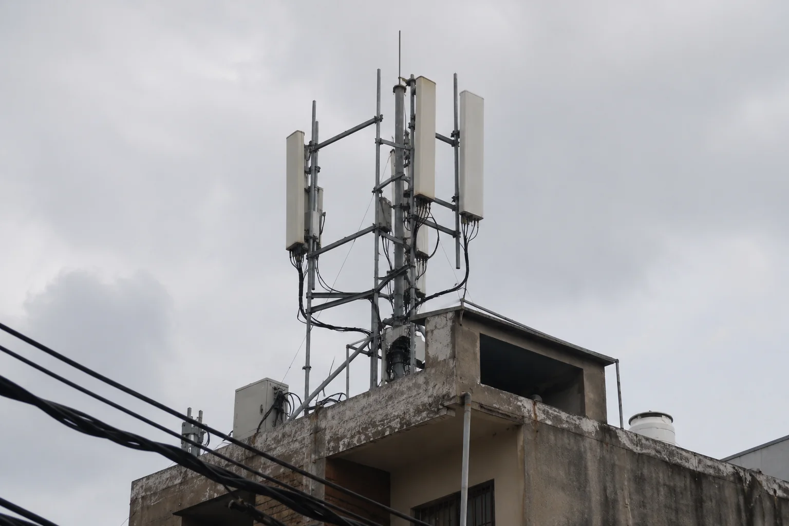 Что там с телекомом: 5G наконец разрешили, но не ФАС