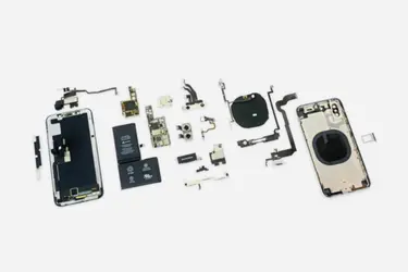 Появился сайт, на котором можно посмотреть, из каких компонентов собирались iPhone