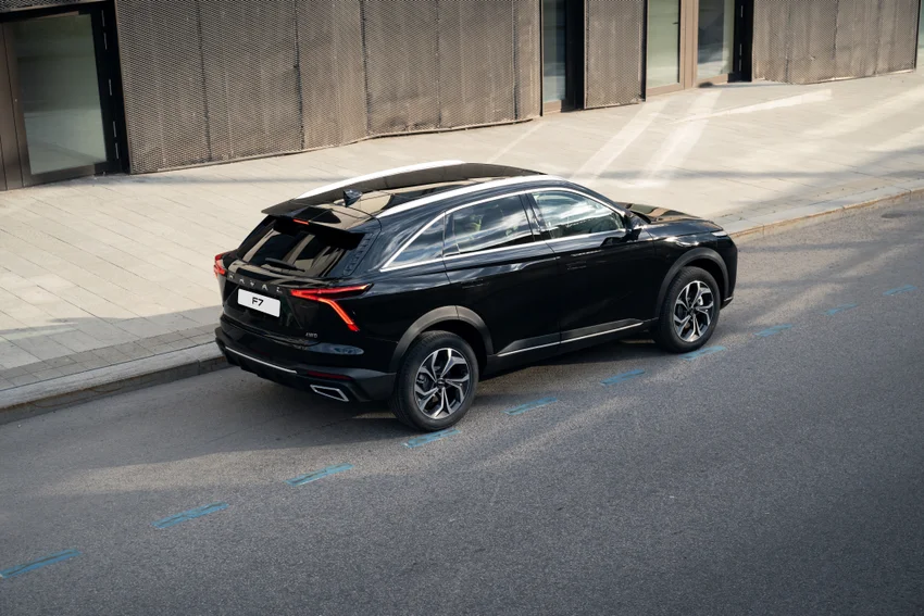 Haval показал обновлённые модели F7 и F7x. Стало быстрее, умнее, злее