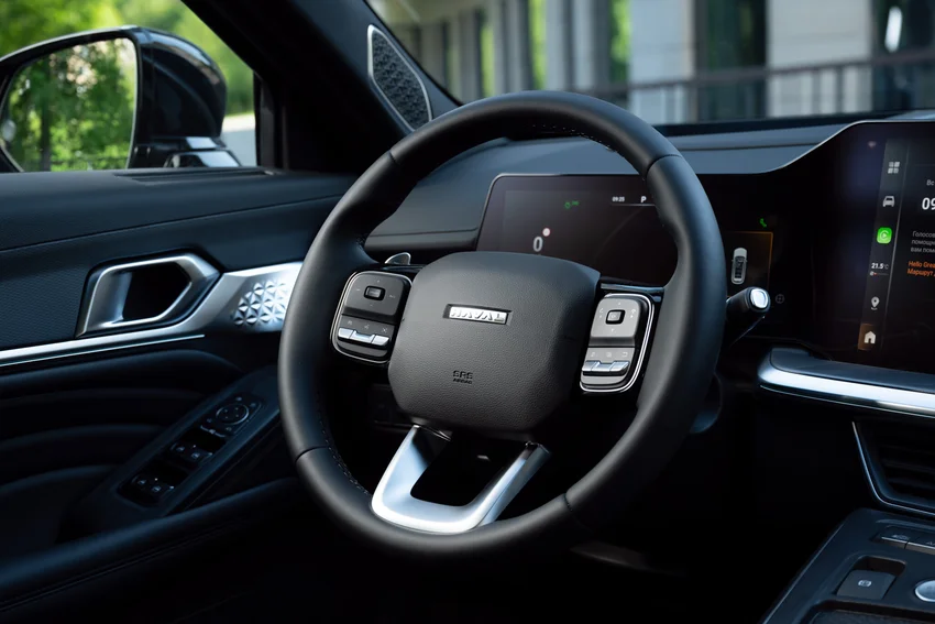Haval показал обновлённые модели F7 и F7x. Стало быстрее, умнее, злее