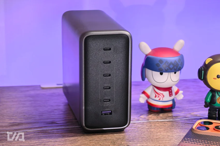 Рекордно мощная настольная зарядка: обзор Ugreen Nexode X759 на 500 Вт и с 6 портами