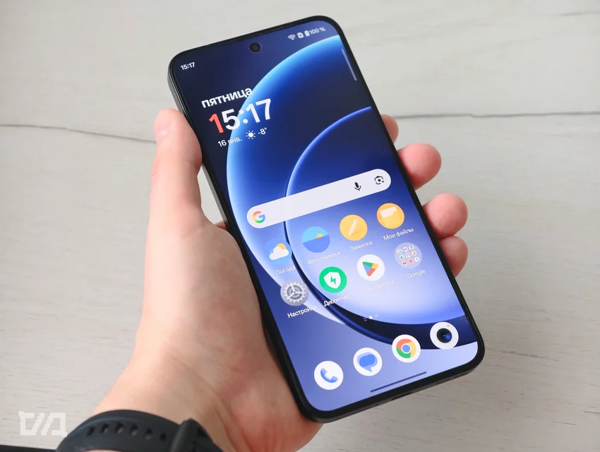 10 000 мАч — не предел: 7 смартфонов, которые впечатляют ёмкостью батареи