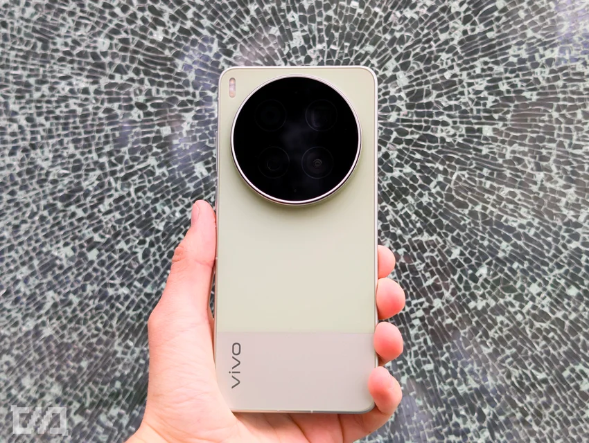 Обзор Vivo X300 Ultra: фотофлагман с уникальными камерами и хорошей автономностью