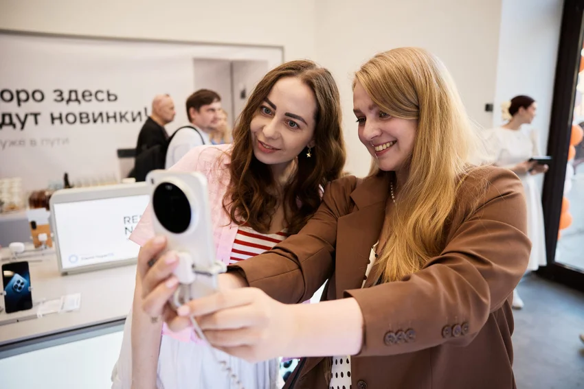 В центре Москвы открылся новый флагманский Xiaomi Store