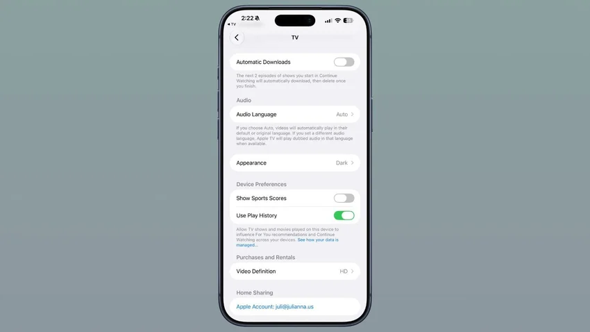 Что нового в iOS 27 beta 4: допилили Siri и настройки AirPods, есть намёк на складной iPhone