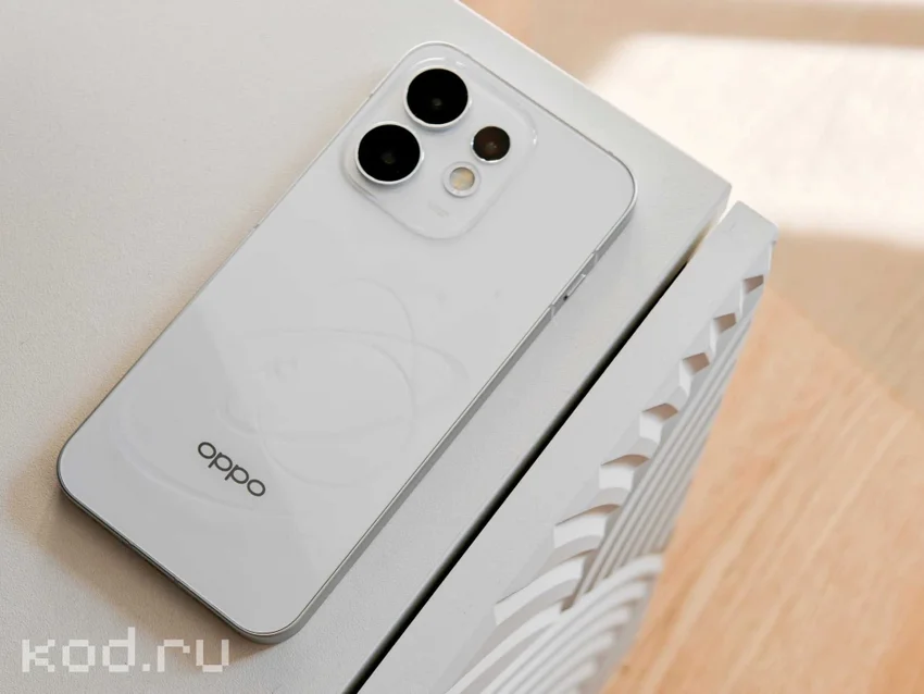 Обзор Oppo Reno16 5G: этот вайбовый смартфон заставил меня полюбить селфи