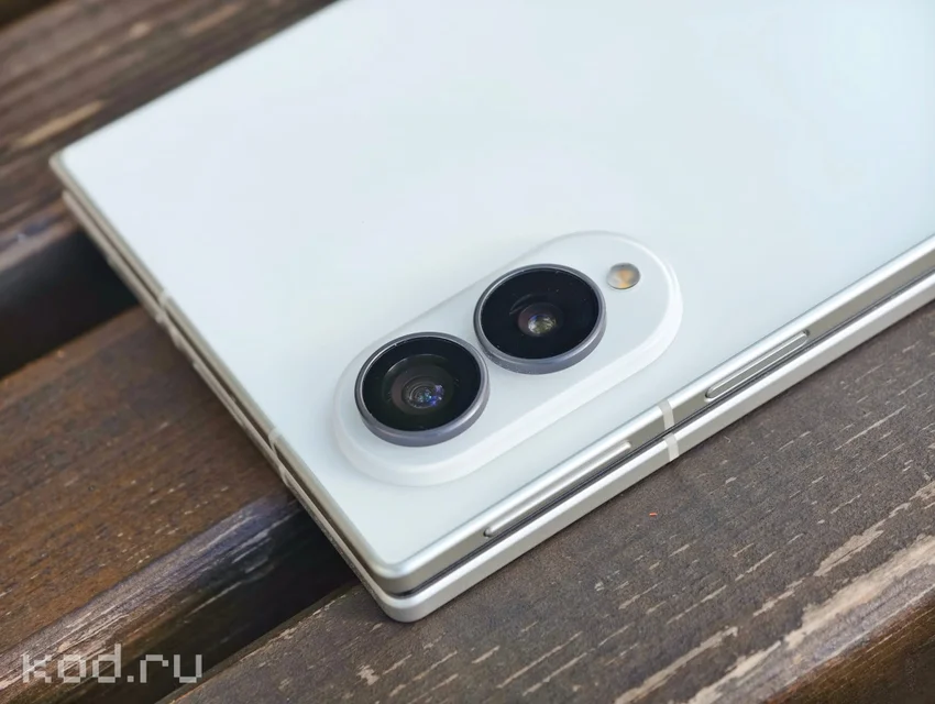 Обзор Samsung Galaxy Z Fold 8: идеальное переосмысление складного формата