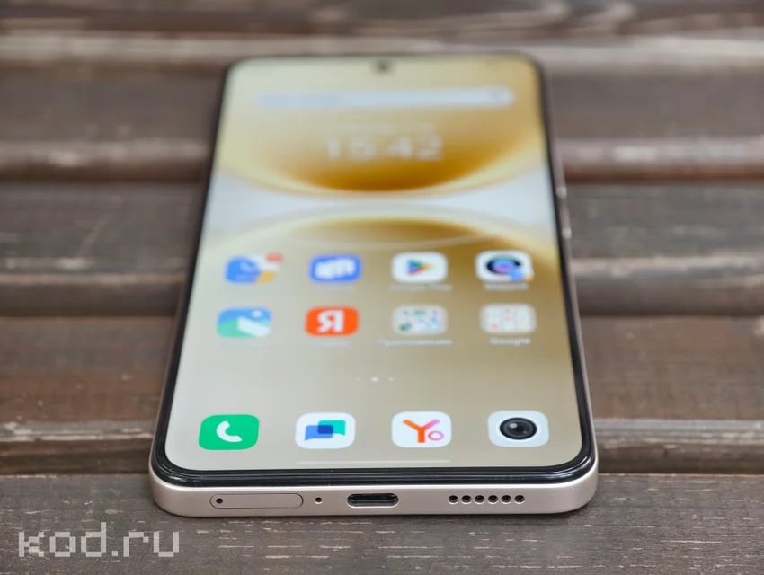 Обзор vivo V70 Lite 5G: бюджетный смартфон без экономии на важном