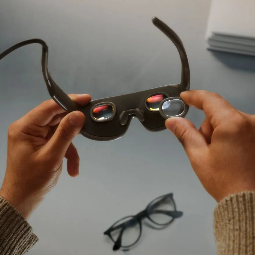 Meta* представила новые VR-очки, ИИ-гаджет Muse Charm и обновленные Ray-Ban Meta