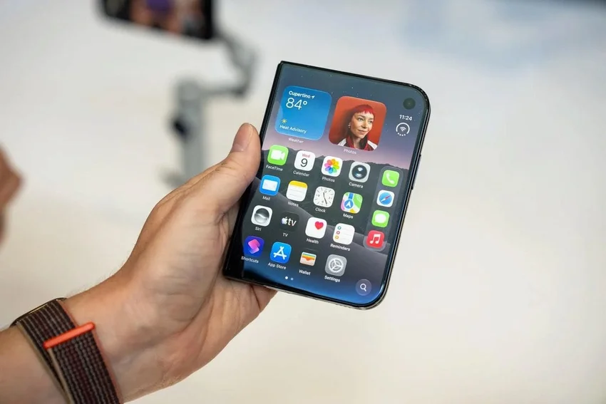 Вот как выглядит iPhone Duo в реальности: первые фото и видео