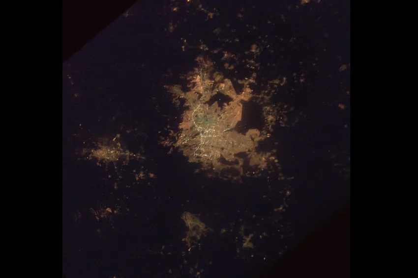 Освещение в городах ломает циркадные ритмы — астронавт NASA показал фото из космоса
