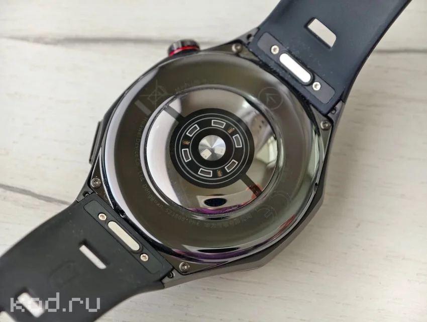 Обзор Huawei Watch GT 7 Pro: часы-долгожители для спорта и на каждый день