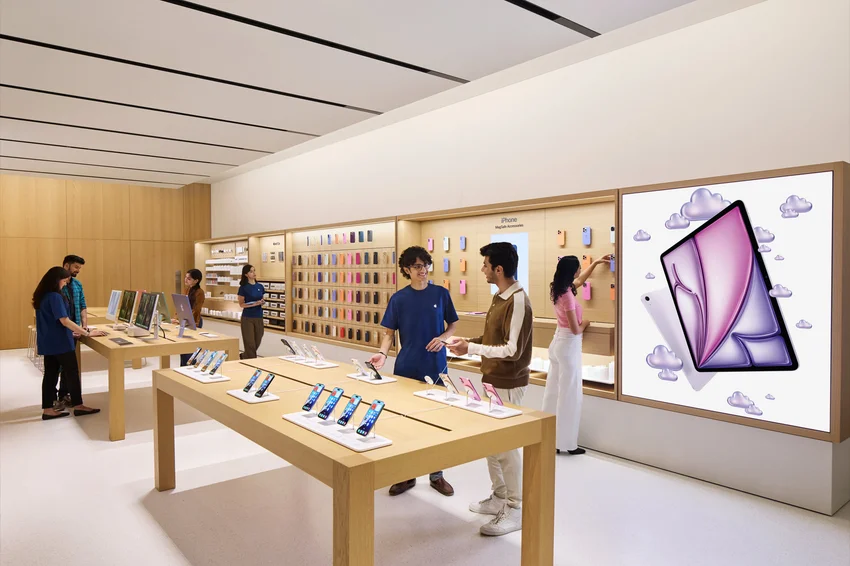 Apple вернёт в магазины стойки Genius Bar и уберёт гигантские видеостены