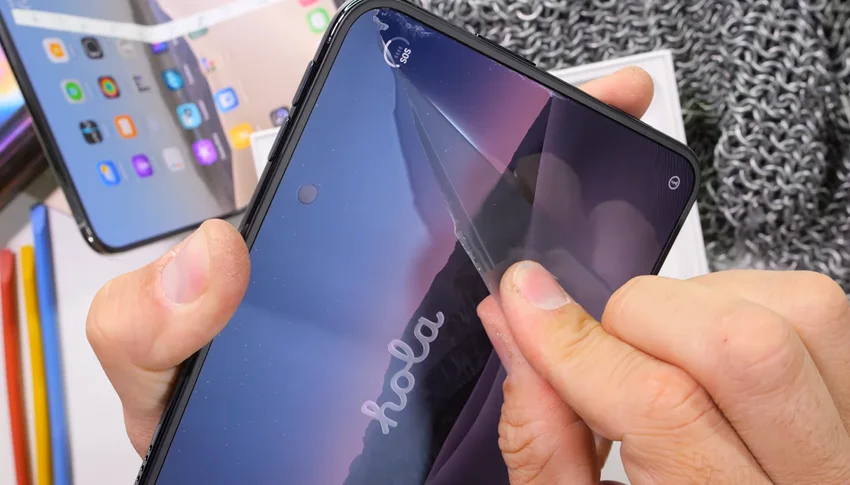 iPhone Duo не пережил тест на прочность — внутренний экран умер