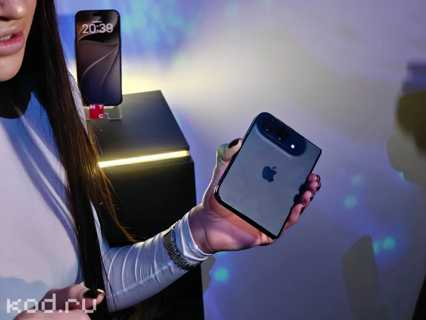 Подержали iPhone Duo в руках: Apple удивила, но покупать его за 500 тысяч рублей не стоит