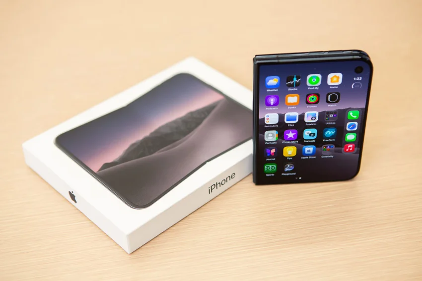 Складной iPhone Duo привезли в Россию за два дня до мирового старта продаж