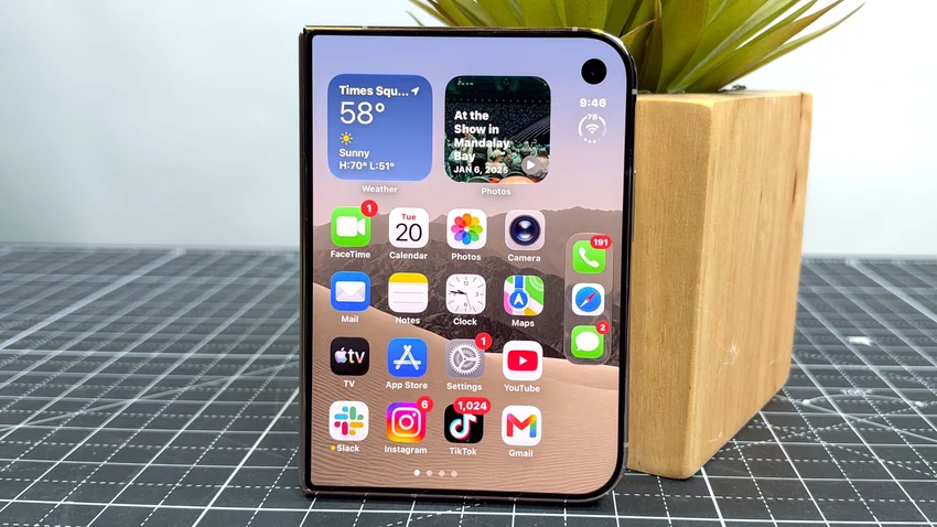 Большой экран, большие компромиссы: что говорят первые обзоры iPhone Duo