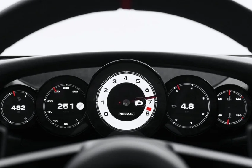 Без экрана: Porsche показала концепт-кар Mission S