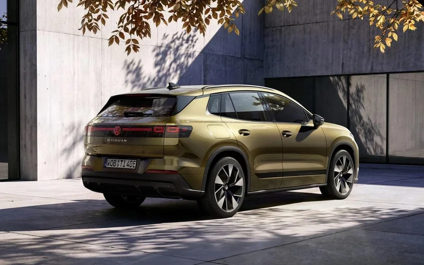 Volkswagen показал электрический Tiguan с тремя экранами и физическими кнопками